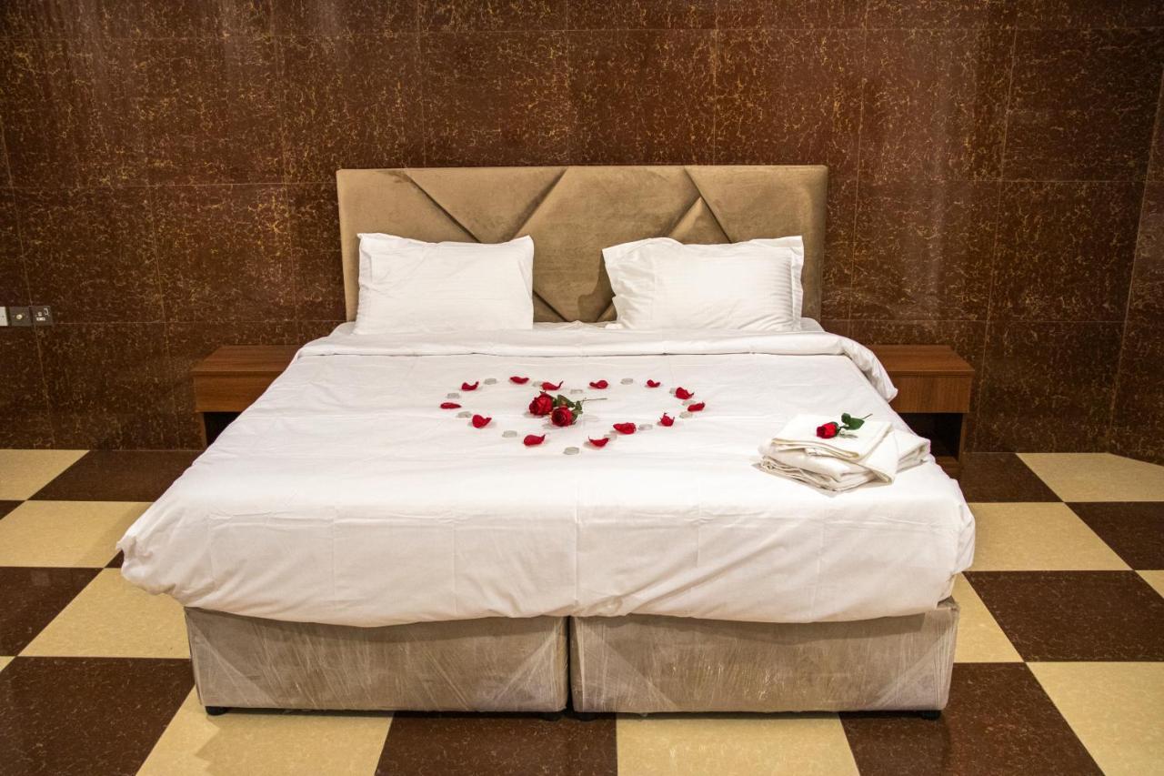 Magic Suite Hotel Kuwait City Exterior foto